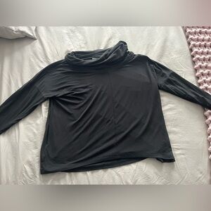 Lou & Grey Black Long Sleeve Top